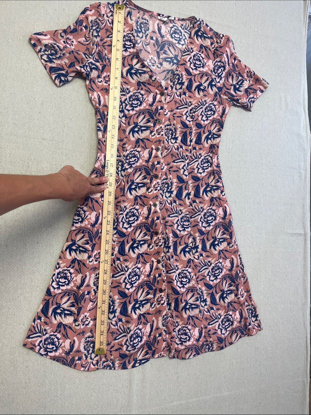 GAP Pink Floral Button Front Dress Pockets Rayon Boho Cottagecore Size 4 - Picture 12 of 16